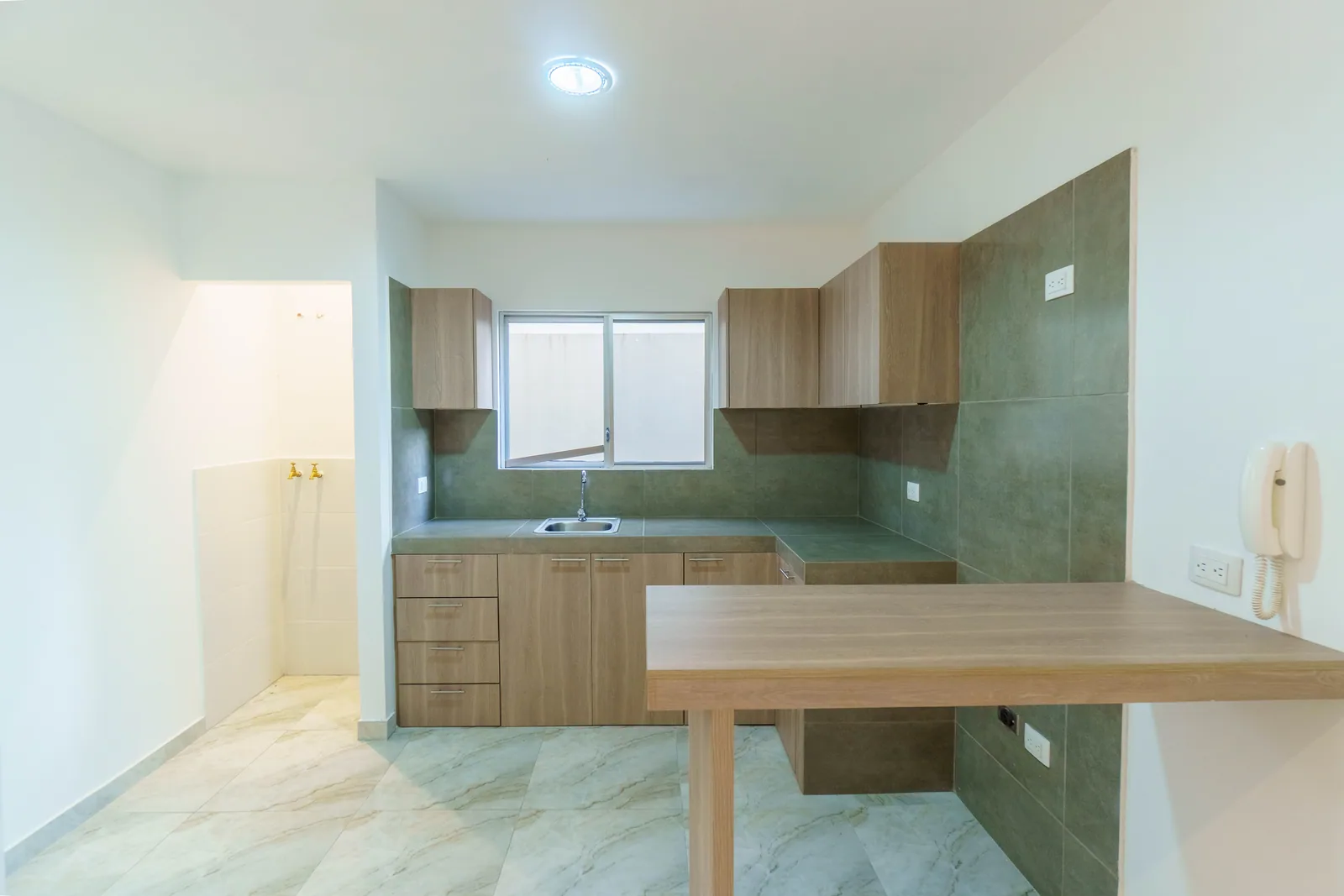 Suite planta baja con patio en venta, Kennedy Norte – Foto 3