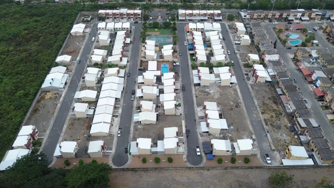 Terreno en venta atrás de Bosque Real 3, Milagro – Foto 2
