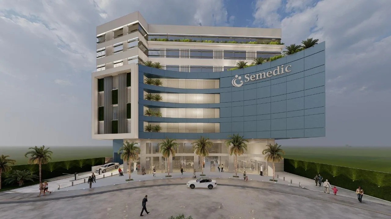 Local comercial en venta en Torre Médica Semedic, La Aurora – Foto 3