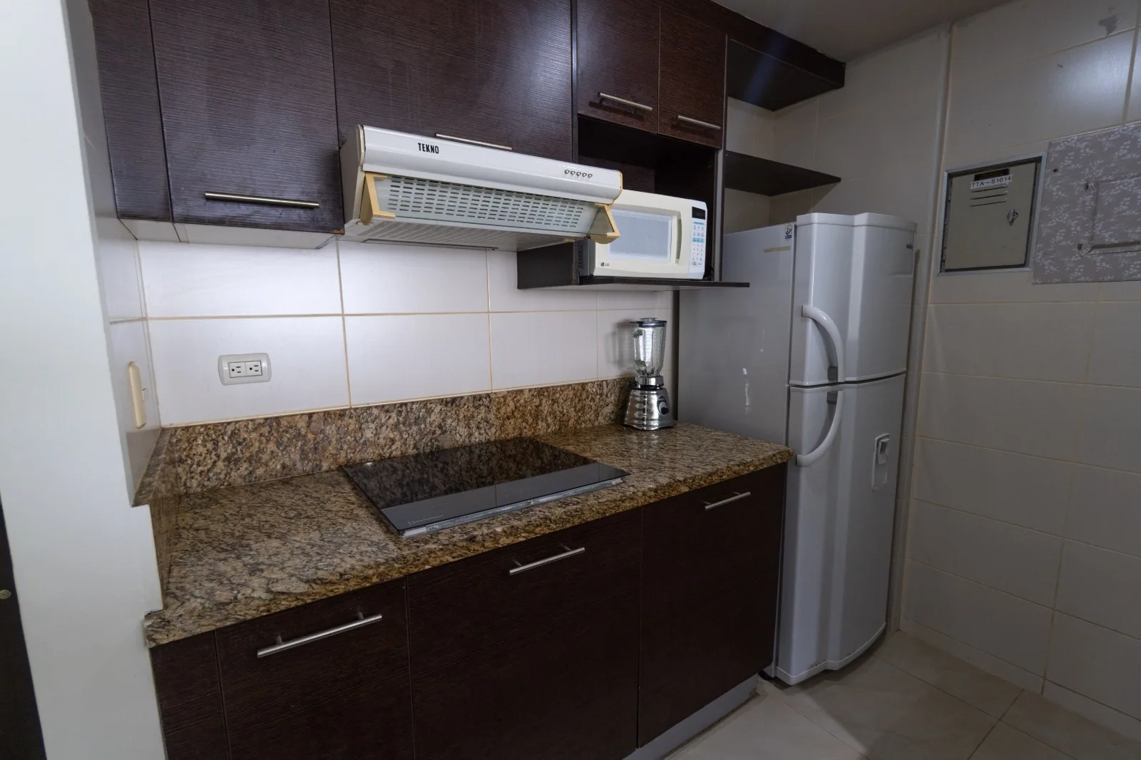 Departamento amoblado en alquiler en Edificio Elite Building, Guayaquil – Foto 3