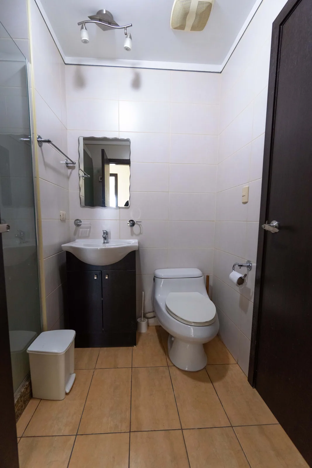 Departamento amoblado en alquiler en Edificio Elite Building, Guayaquil – Foto 5