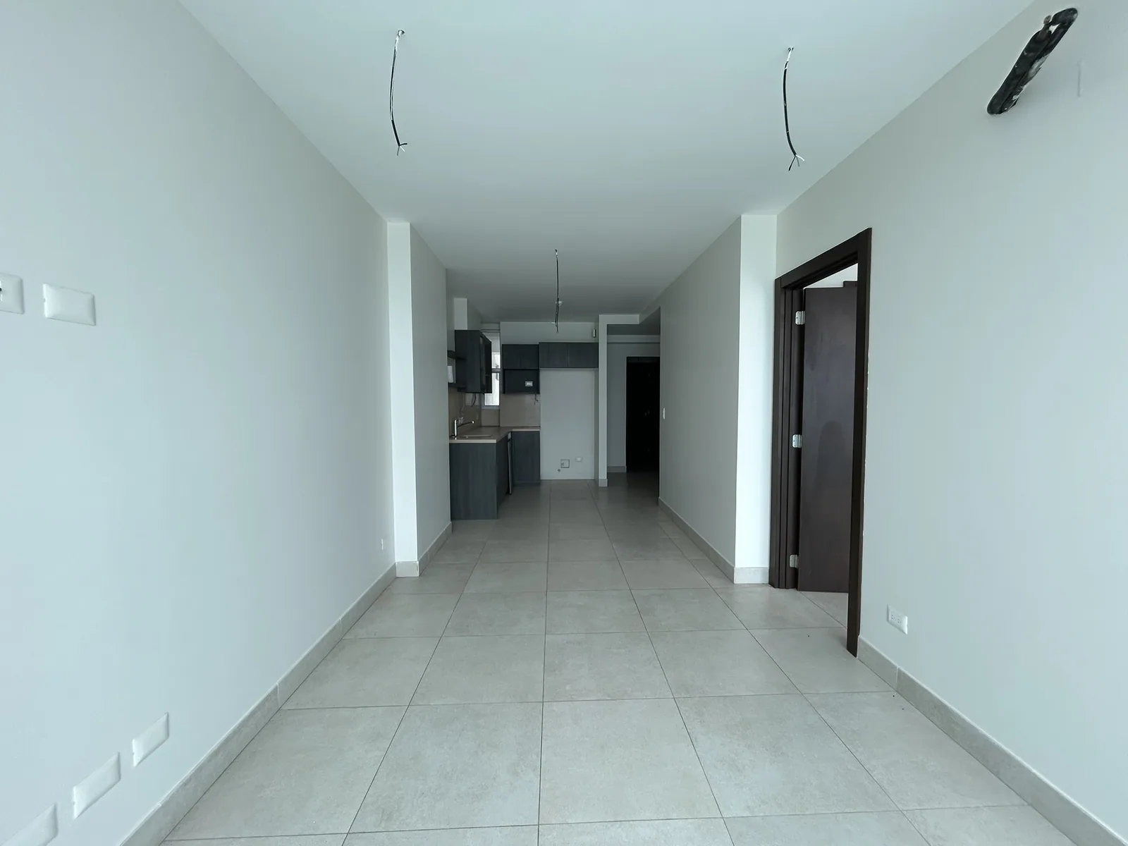 Departamento de oportunidad en venta en Edificio de lujo Baypoint, San Lorenzo, Salinas – Foto 2