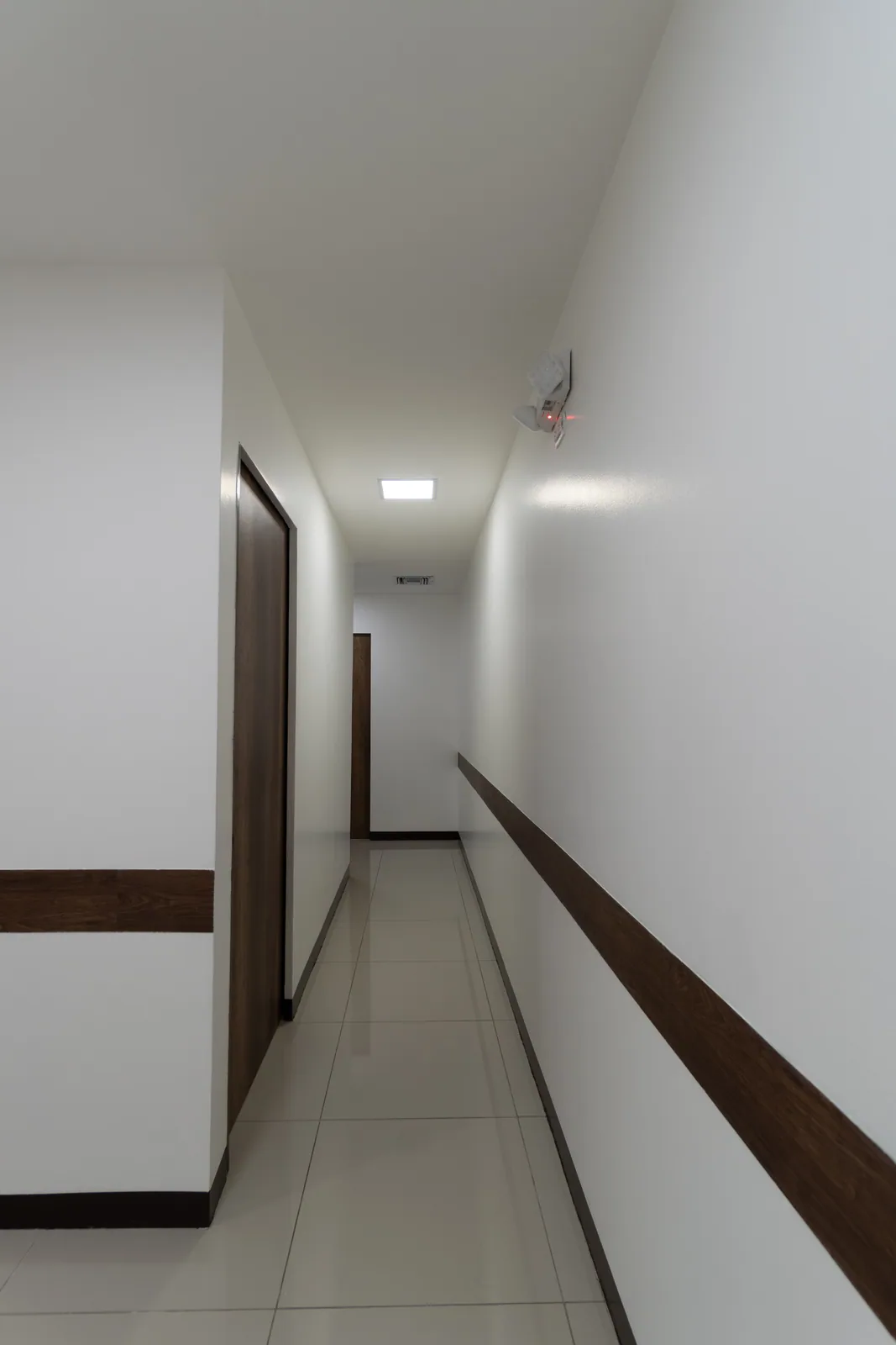 Oficina o consultorio en alquiler ubicado en Edificio CIVE, Villa Club, La Aurora – Foto 5