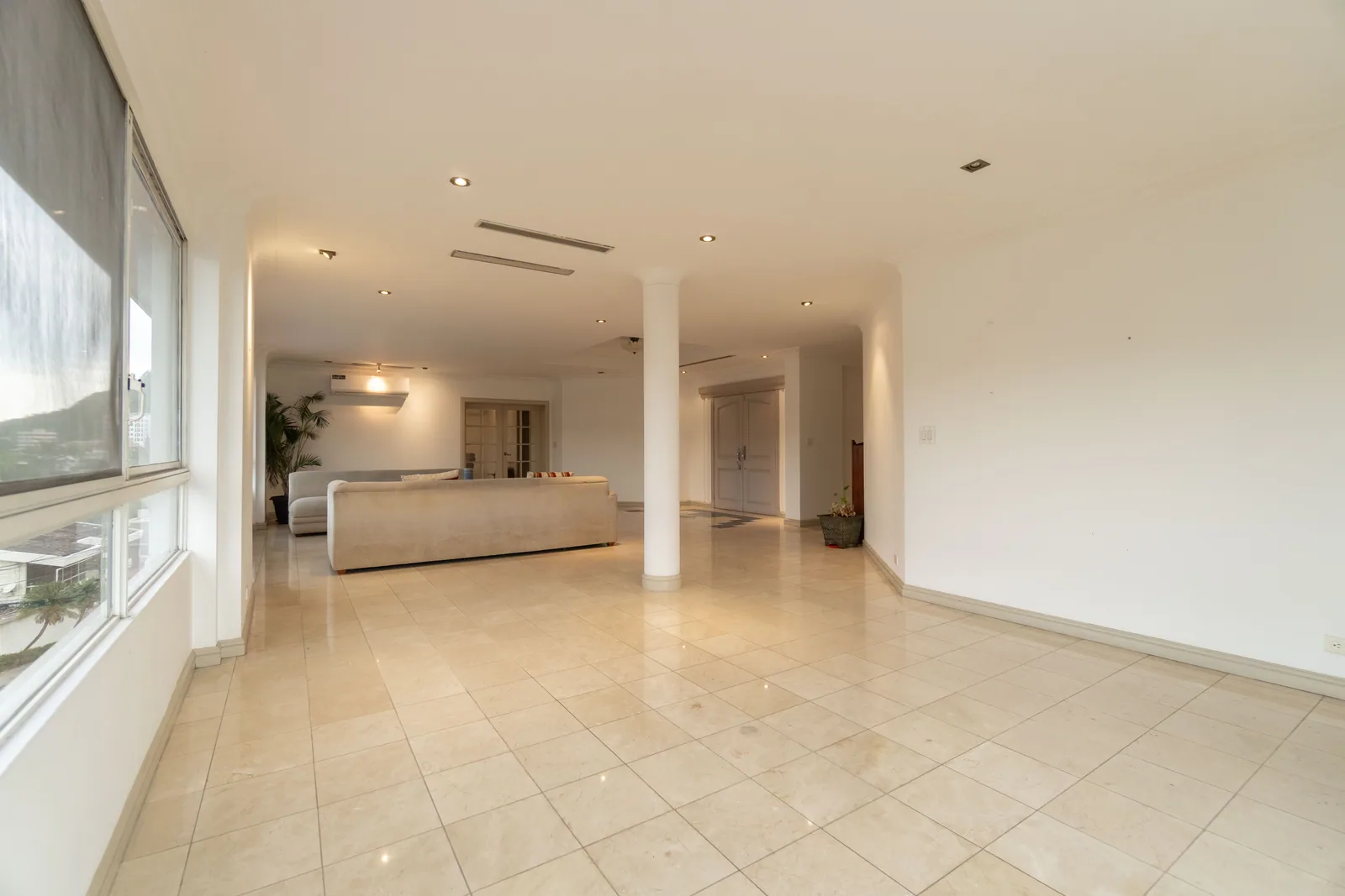 Departamento en alquiler ubicado en Condominio Hidalgo, Ceibos