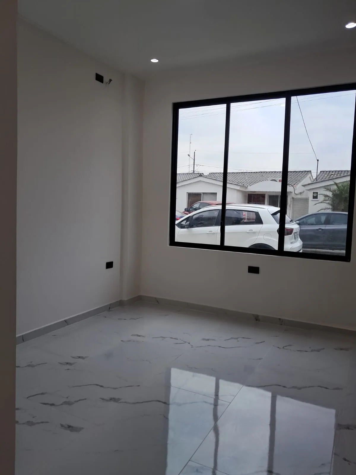 Casa en venta por estrenar en Urbanización San Antonio, vía Daule – Foto 3