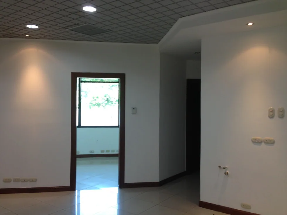 Local comercial y oficina en alquiler en Guayaquil – Foto 5