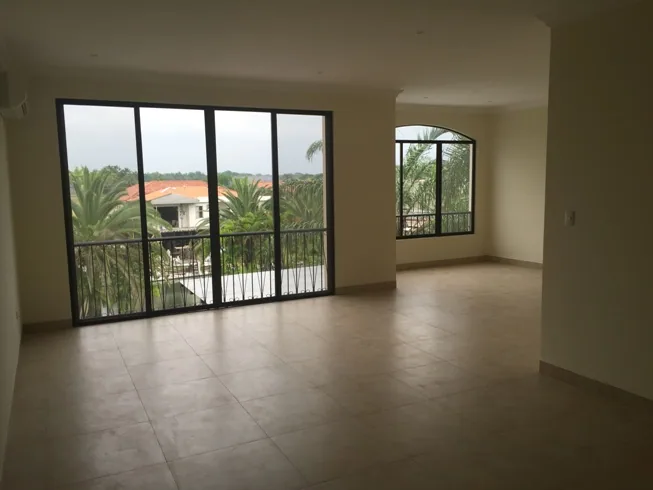 Departamento en alquiler en Vía a la Costa Guayaquil en Laguna Club  – Foto 4