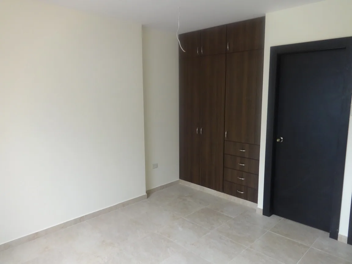 Casa en venta en la Villa Club etapa AURA via Samborondón – Foto 4