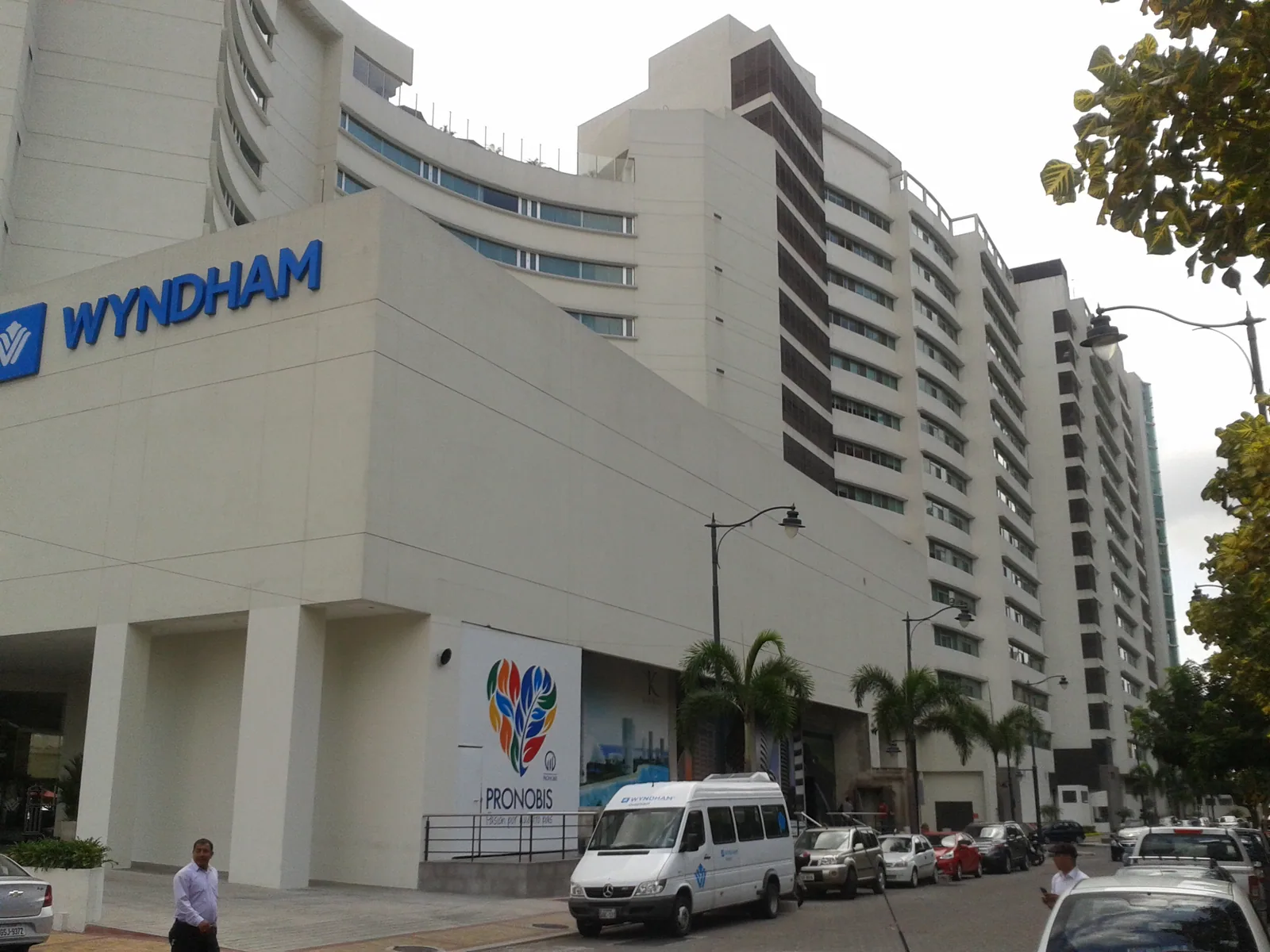 Alquilo Suite River Front Guayaquil. Ciudad del Río, junto al hotel Wyndham – Foto 1
