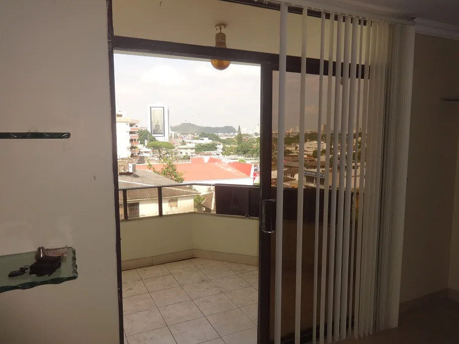 Vendo Departamento, Lomas de Urdesa – Foto 5