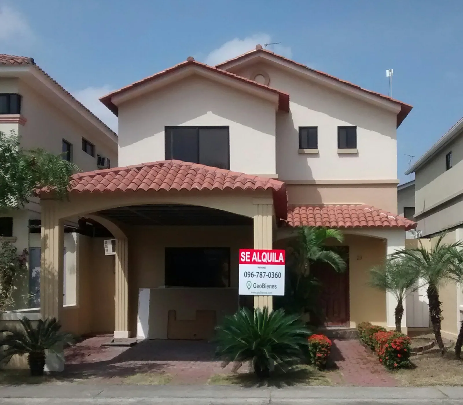 Casa en Alquiler en Ciudad Celeste Vía Samborondón Guayaquil – Foto 1