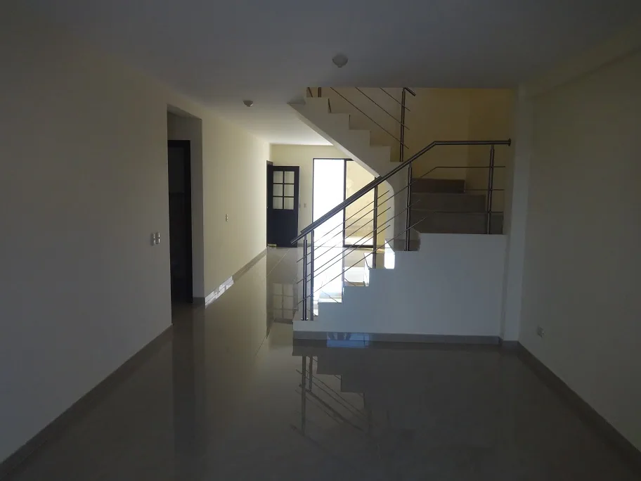 Ciudad Celeste casa en venta con 5 dormitorios en Samborondón – Foto 3
