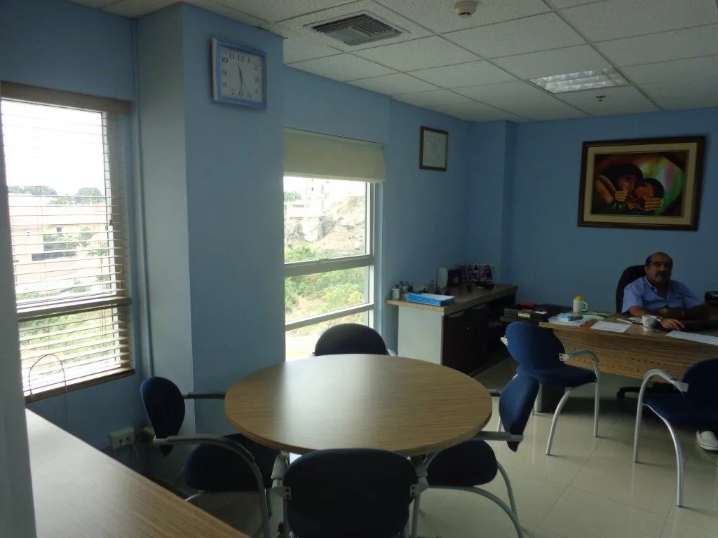 Oficina en Venta en el Parque Empresarial Colón Guayaquil – Foto 5