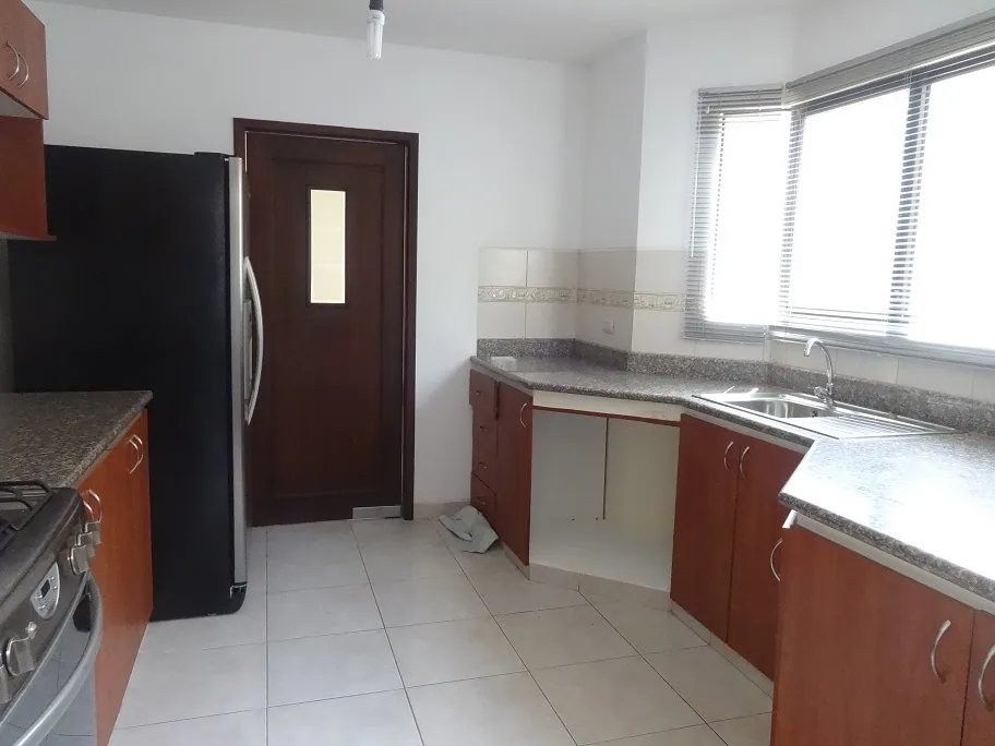 Plaza Madeira alquilo casa en Samborondón, Guayaquil – Foto 5