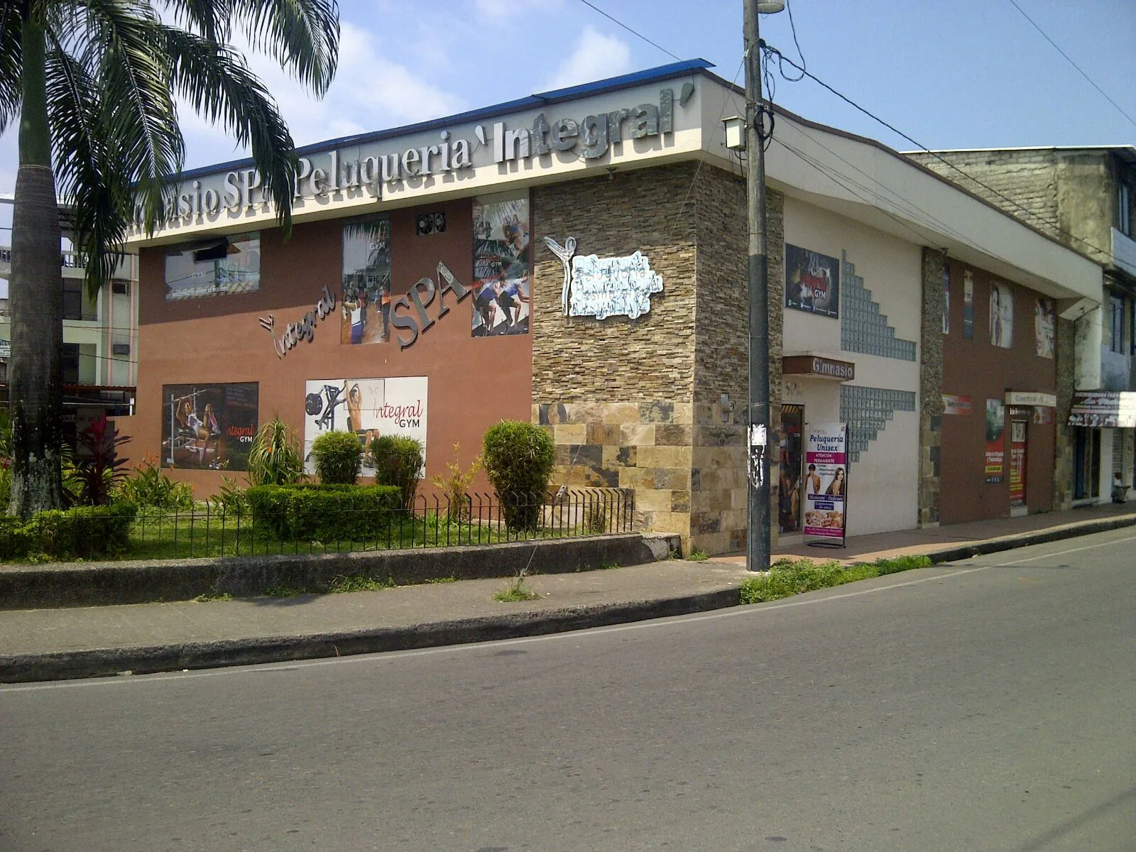 En venta Centro de Negocios ciudad de Quevedo – Foto 1