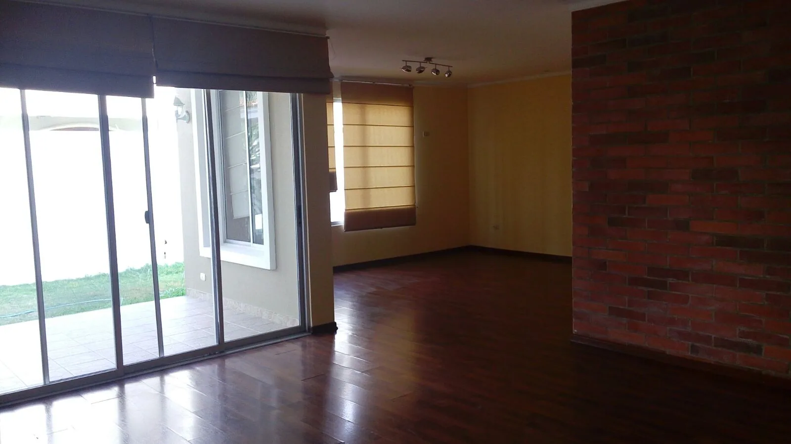 Casa en alquiler en Plaza Real Samborondón Guayaquil – Foto 3