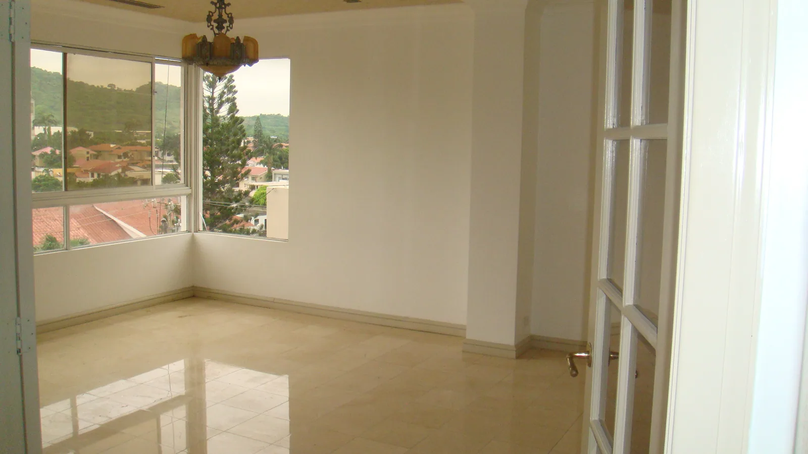 Departamento en Alquiler en los Ceibos - de Oportunidad – Foto 2