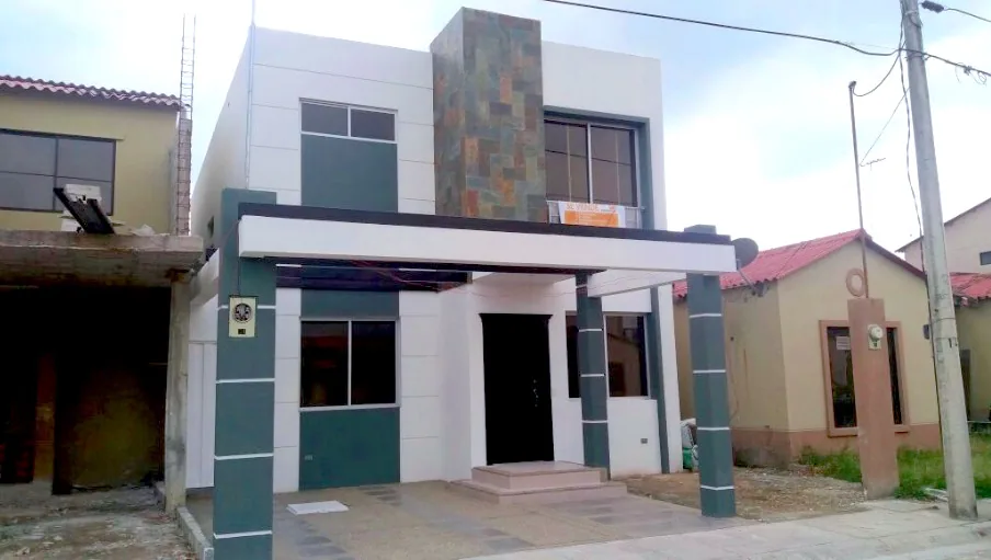 Casa de Venta en Villaclub, Samborondón. Con acabados de lujo y nueva tecnología en construcción – Foto 1