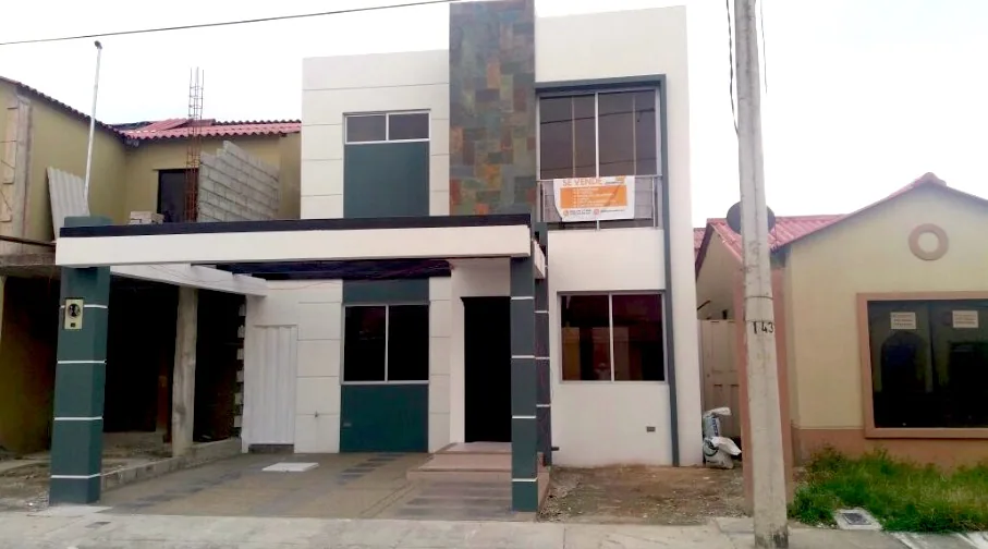 Casa de Venta en Villaclub, Samborondón. Con acabados de lujo y nueva tecnología en construcción – Foto 2