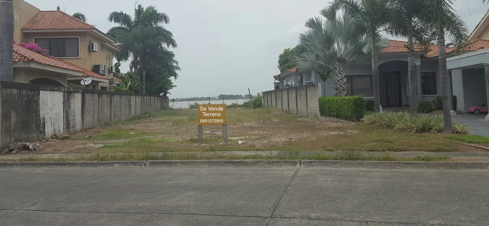 Vendo terreno en Samborondón con 784 m2 al río - Primeros Kilómetros  – Foto 1
