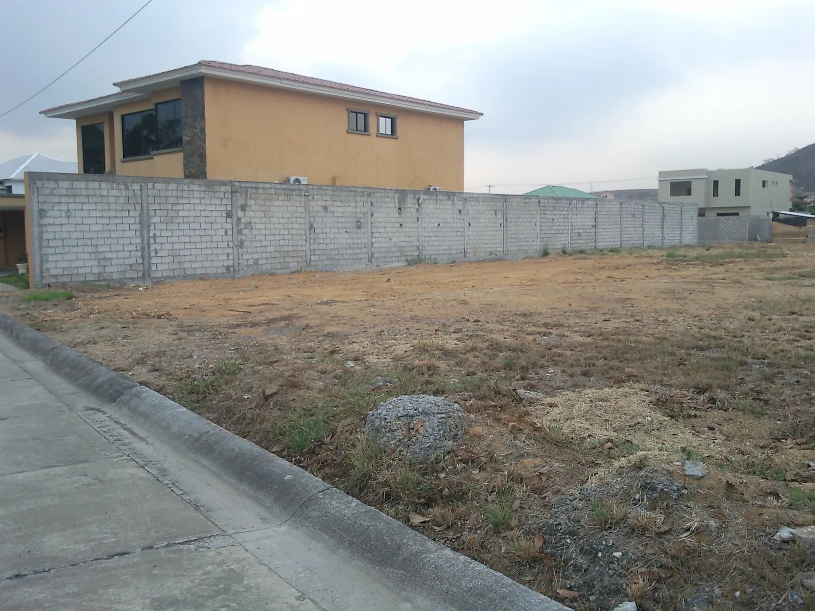 Terreno en Venta Condado Vicolinci – Foto 1