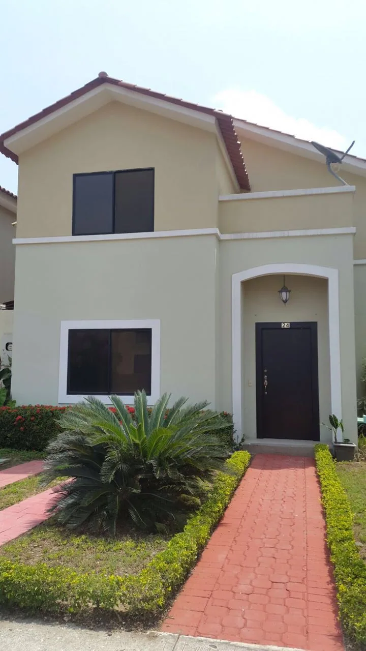 Venta de Casa en samborondon, Ciudad Celeste – Foto 1