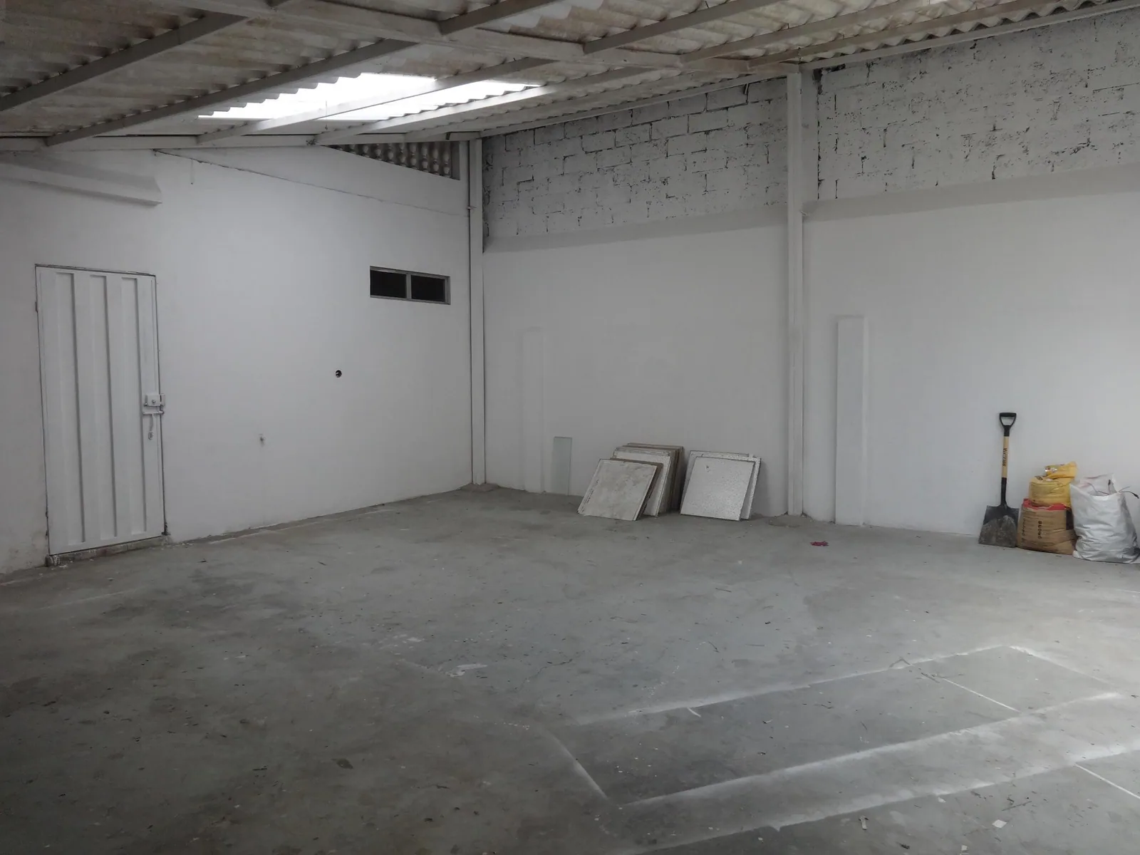Casa ideal para empresas, Vendo CDLA. ADACE Increíble Ubicacion – Foto 4