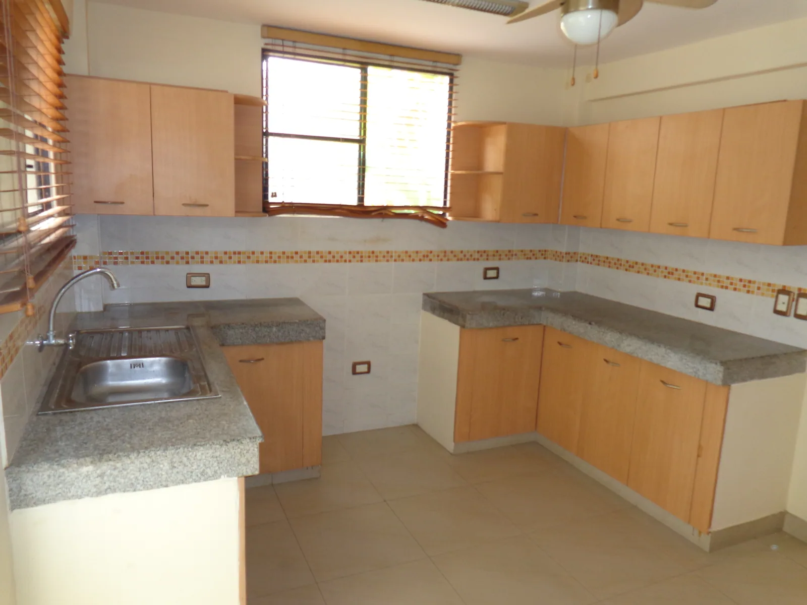 Casa Moderna en Venta Urb. Volare Samborondón Guayaquil – Foto 5