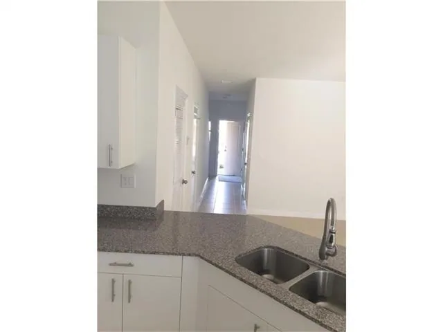 Townhouse en AVENTURA, MIAMI – Foto 5