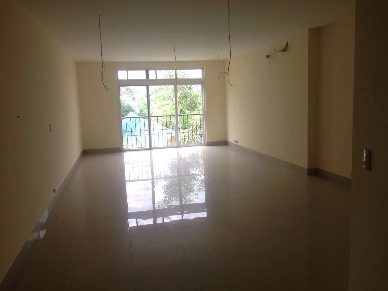 Vendo Lujoso departamento por estrenar en Samborondón – Foto 2