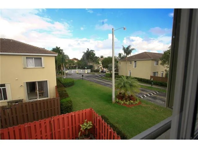Townhouse SONOMA AT DORAL – Foto 2