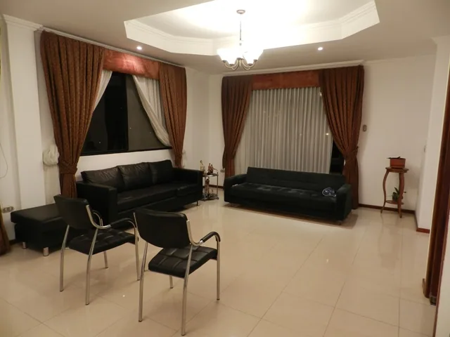 Departamento de venta en Colinas de los Ceibos Guayaquil – Foto 1