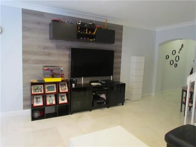 Townhouse en Venta- Leeward Islands at DORAL – Foto 5