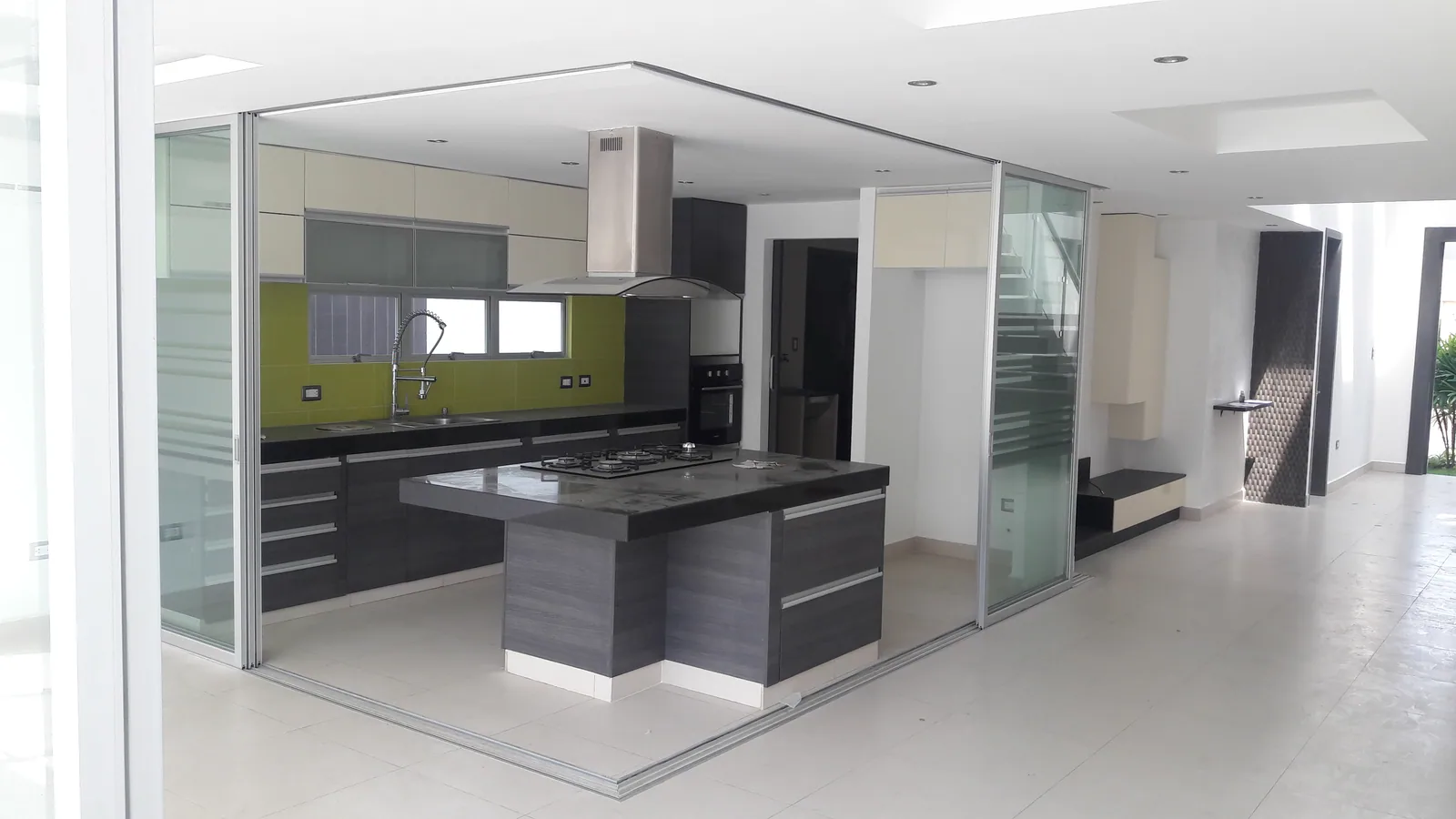 Alquilo Casa en Urb. Terrasol  Samborondon  – Foto 1