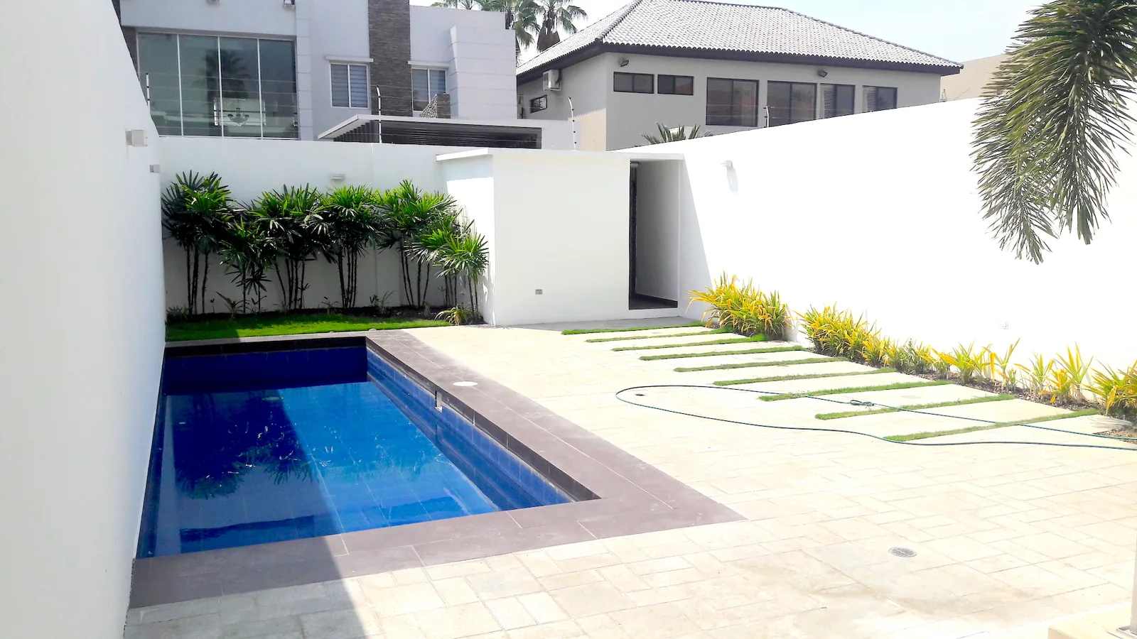 Alquilo Casa en Urb. Terrasol  Samborondon  – Foto 4
