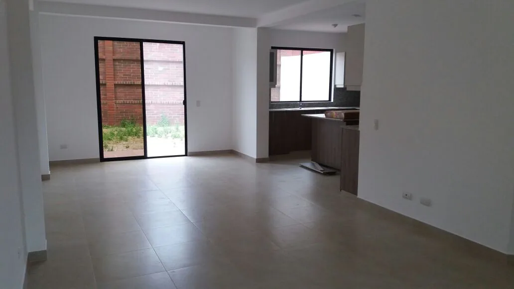 Alquiler de casa de estreno en Ciudad Celeste - Samborondon – Foto 4