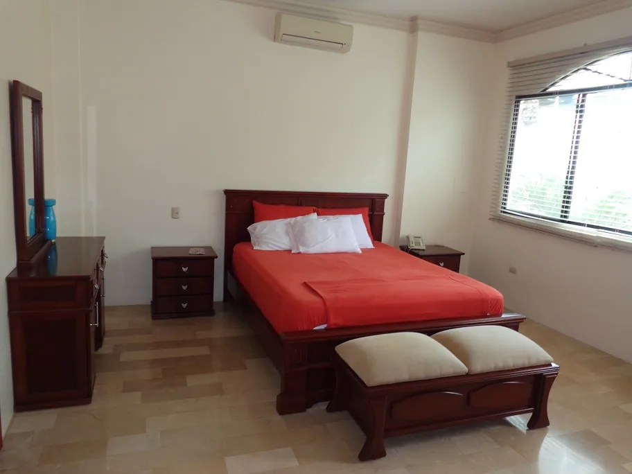 Casa en venta en Urb. Girasoles Guayaquil – Foto 5