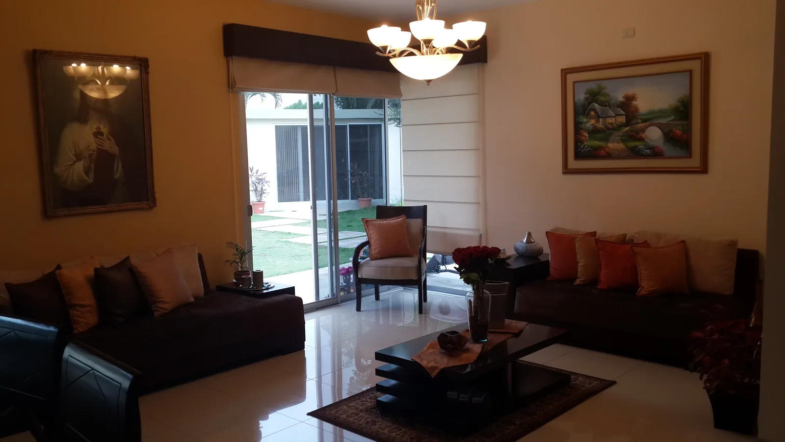 Casa en venta en urbanización Vista Sol Samborondon – Foto 2