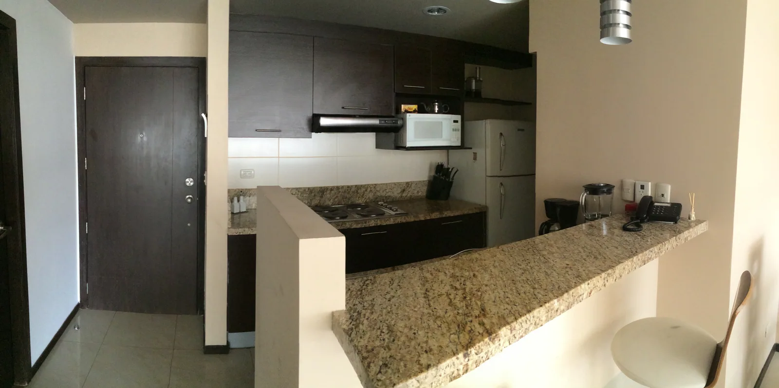 Suite de Alquiler en Elite Building sector Mall del Sol - Guayaquil – Foto 3