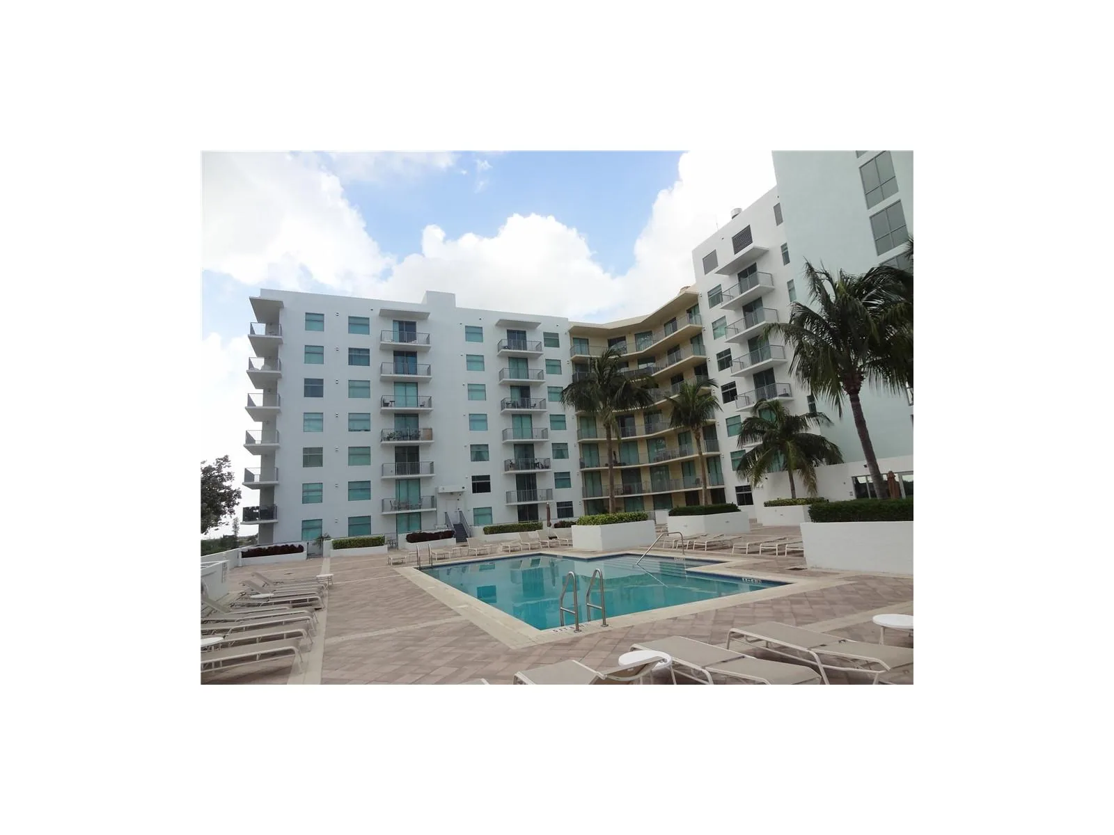 Departamento de venta en Miami, Hollywood Station – Foto 1