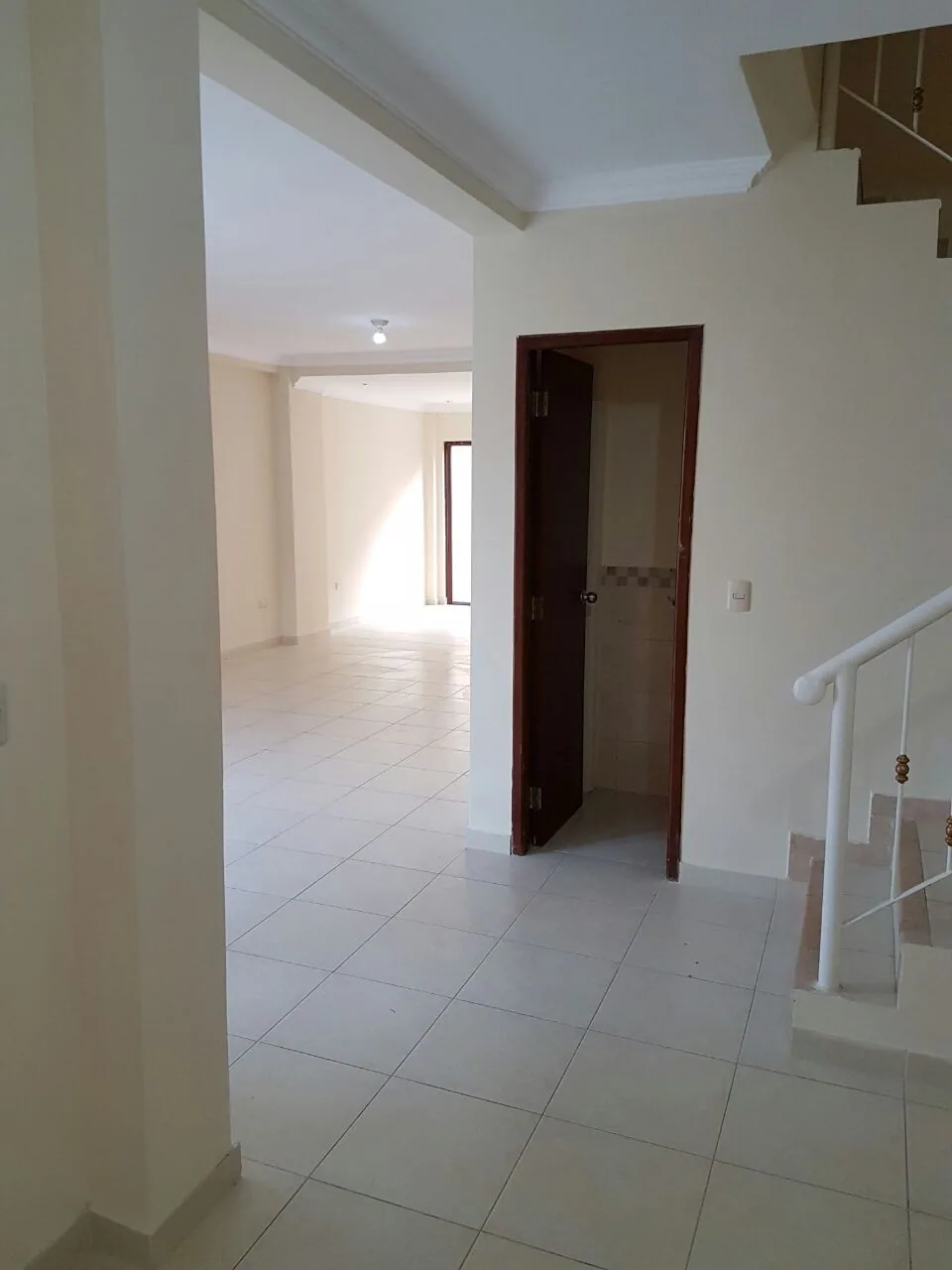Casa en Venta en Villa Club, Etapa Galaxia, Modelo Orion – Foto 3