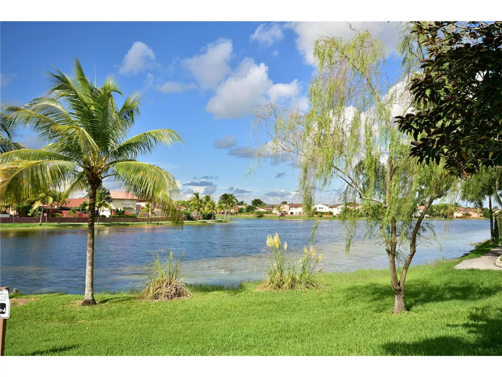 Casa a la Venta en MIAMI, Tamiami Lakes – Foto 3
