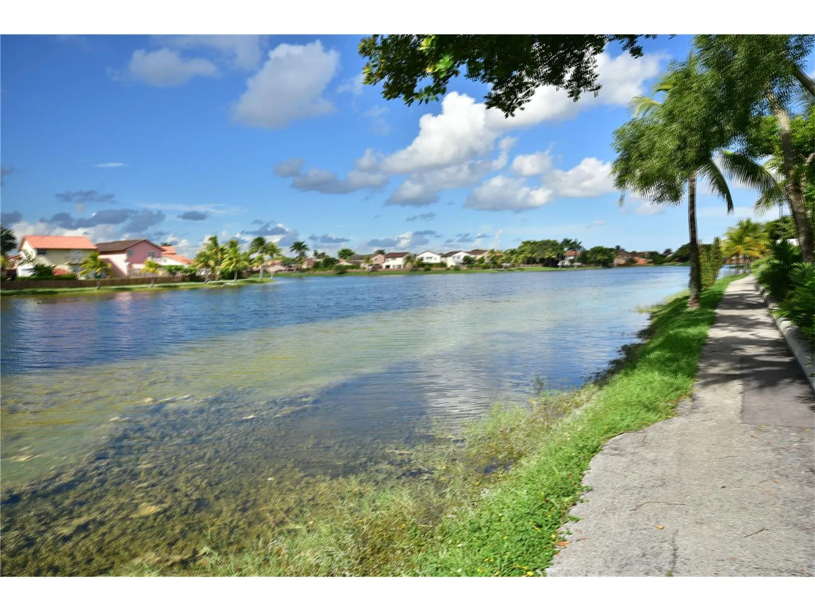 Casa a la Venta en MIAMI, Tamiami Lakes – Foto 5