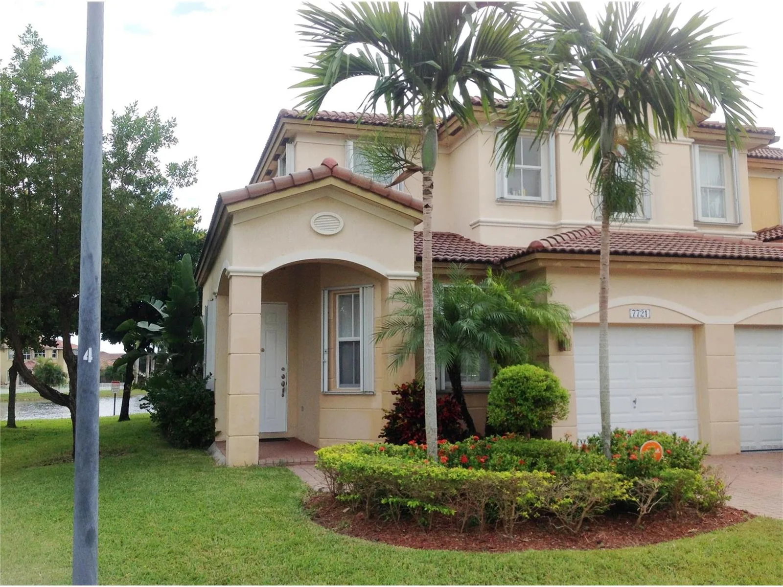 Casa a la venta en DORAL, Polynesia – Foto 1