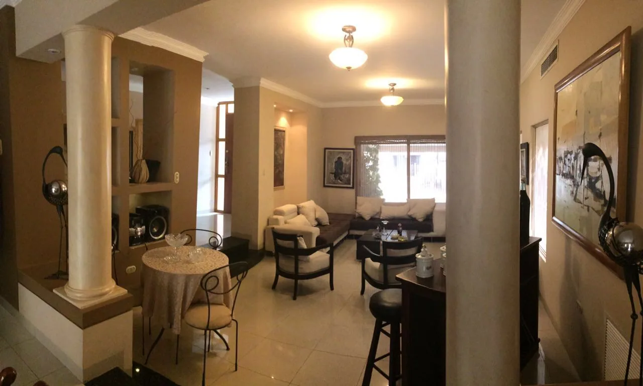 Casa en Venta en Cumbre / Ceibos Guayaquil – Foto 2