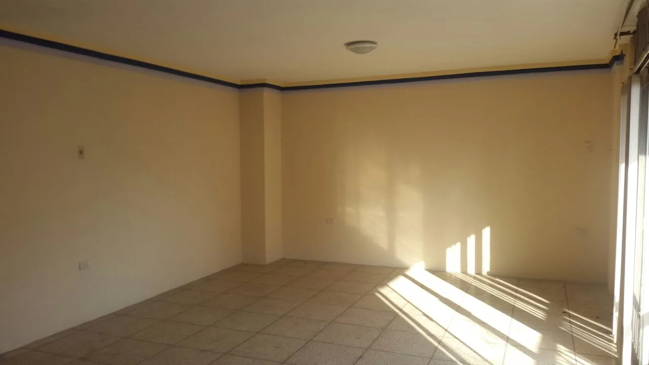 Alquiler de departamento en Av. 9 de Octubre y Boyacá, centro de Guayaquil – Foto 3