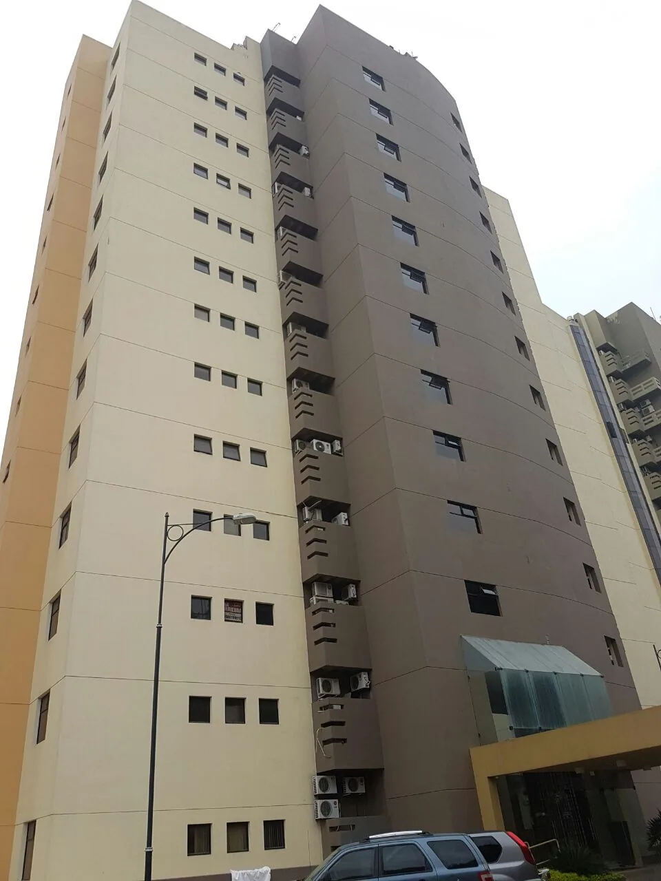 Suit en venta ubicado en Ciudad Colón, Guayaquil – Foto 1