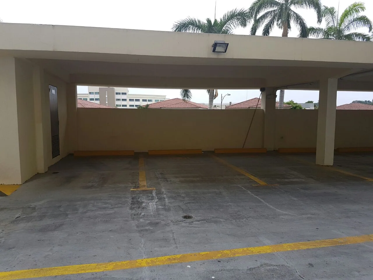 Suit en venta ubicado en Ciudad Colón, Guayaquil – Foto 2