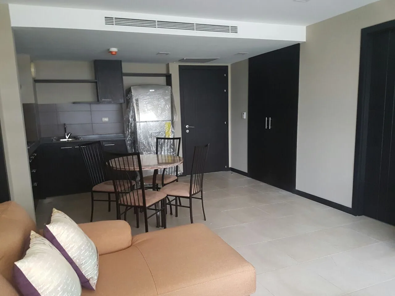Departamento en alquiler ubicado en Bellini en Puerto Santa Ana. – Foto 2