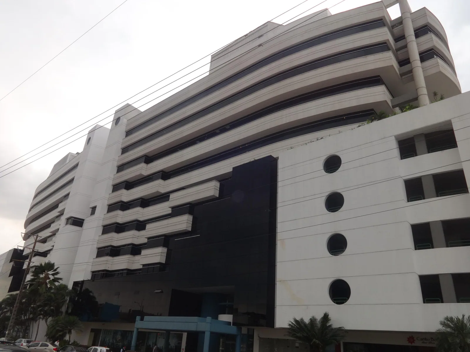 Alquilo oficina en Torres del Norte, Guayaquil – Foto 1